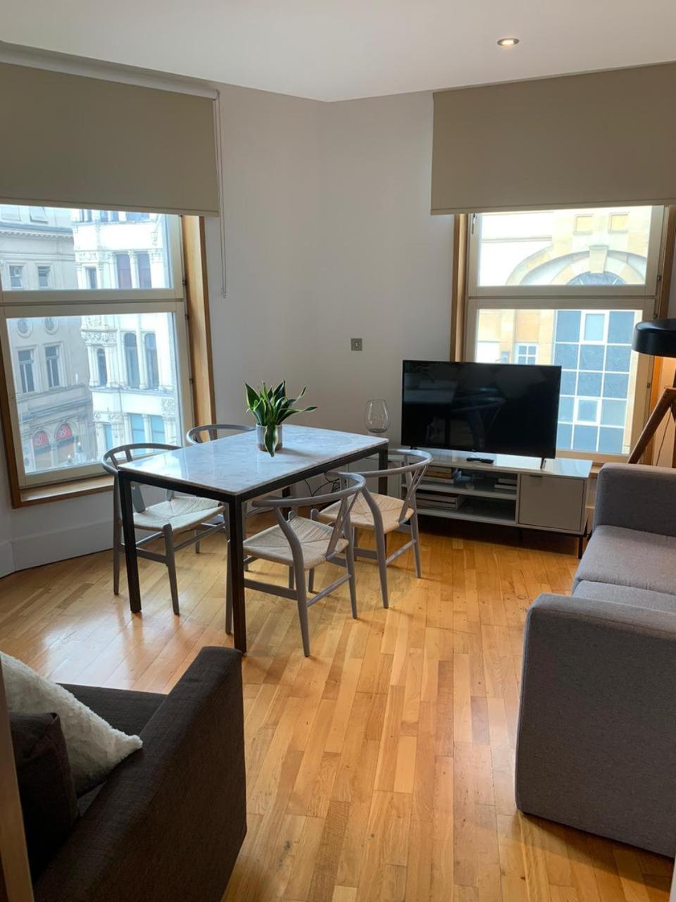 High Apartment In St James Piccadilly Cov10 London Exterior photo